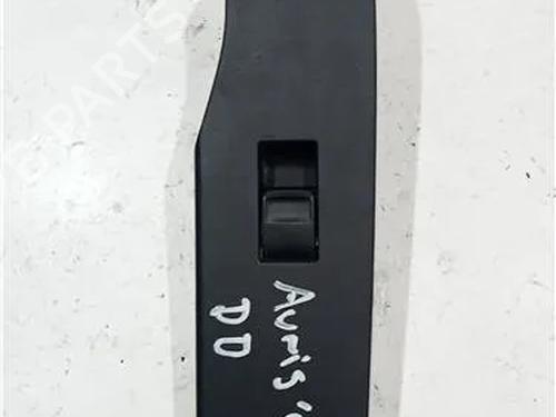 Used Right front window switch TOYOTA AURIS (_E18_) 1.4 D-4D (NDE180_, NDE180R) (90 hp) 23919848