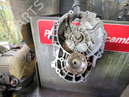Used Gearbox Gearbox VW PASSAT B6 (3C2) 2.0 TDI 16V (140 hp) 32529880 32529880