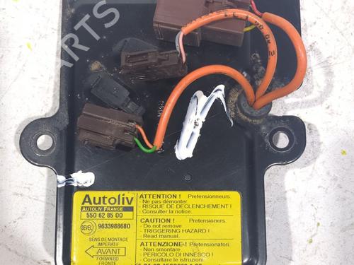 Used Electronic module CITROËN JUMPY I (U6U_) 1.9 TD (90 hp) 23925806