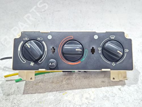 Used Climate control PEUGEOT 306 (7B, N3, N5) [1993-2003]  30831933