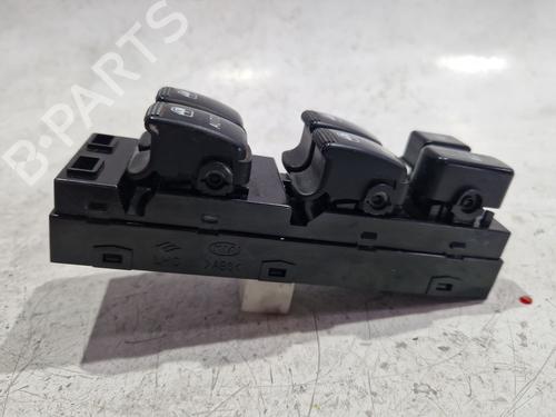 Used Right front window switch Right front window switch KIA SORENTO I (JC) 2.5 CRDi (170 hp) 32859607 32859607
