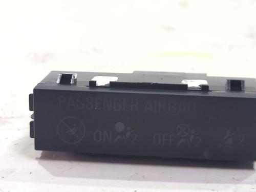 Used Switch Switch OPEL ASTRA K (B16) 1.6 CDTi (68) (95 hp) 40291611 40291611