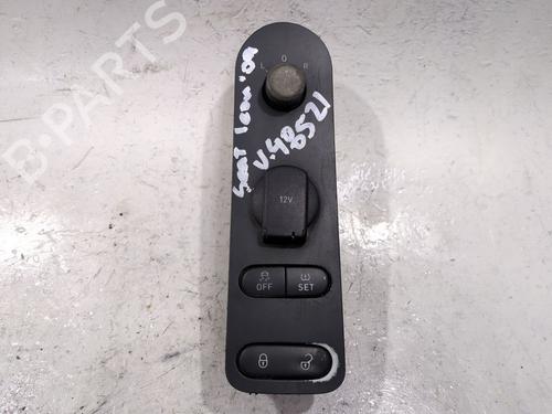 Used Switch Switch SEAT LEON (1P1) 1.9 TDI (105 hp) 33604976 33604976