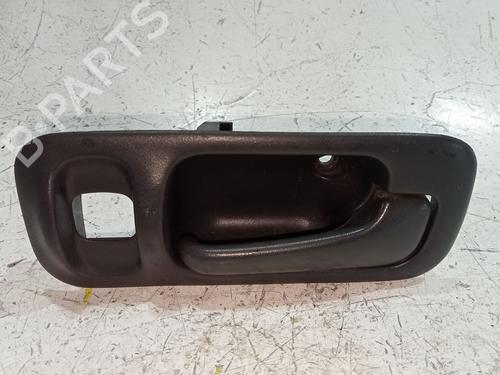 Used Front right interior door handle Front right interior door handle HONDA CR-V I (RD) 2.0 16V 4WD (RD1, RD3) (128 hp) 36766804 36766804