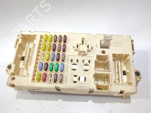 Used Fuse box FIAT BRAVO II (198_) 1.9 D Multijet (198AXB1A) (120 hp) 26673792