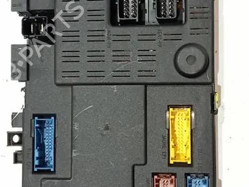 Używane Skrzynka bezpieczników CITROËN XSARA (N1) 1.9 TD (90 hp) 24967921