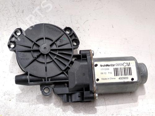 Used Left rear window motor HYUNDAI SANTA FÉ II (CM) 2.2 CRDi (155 hp) 27713032