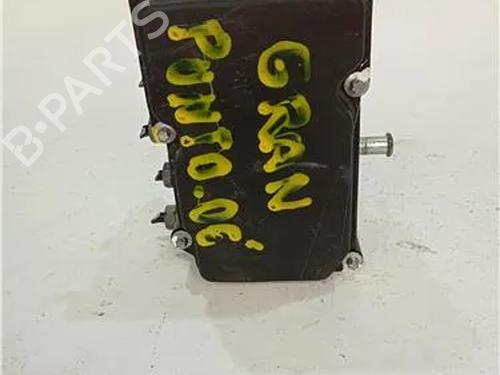 Used ABS pump FIAT GRANDE PUNTO (199_) 1.3 D Multijet (75 hp) 23907666
