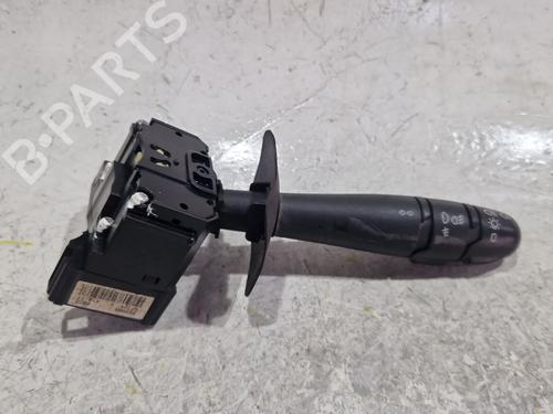 Used Steering column stalk Steering column stalk RENAULT SCÉNIC I MPV (JA0/1_, FA0_) 1.4 16V (JA0D, JA1H, Ja0W, JA10) (95 hp) 33932968 33932968