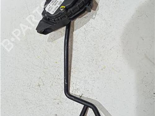 Used Pedal CITROËN JUMPER II Bus 2.2 HDi 110 (110 hp) 23906857