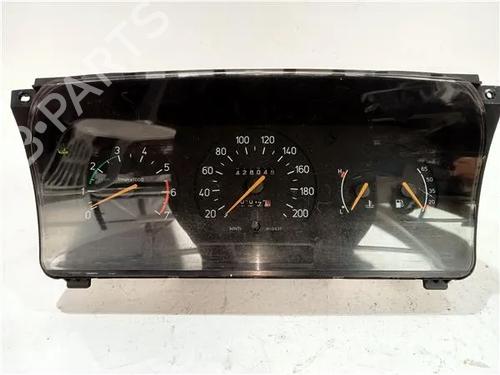 Used Instrument cluster SAAB 9000 2.0 -16 Turbo (160 hp) 25616520