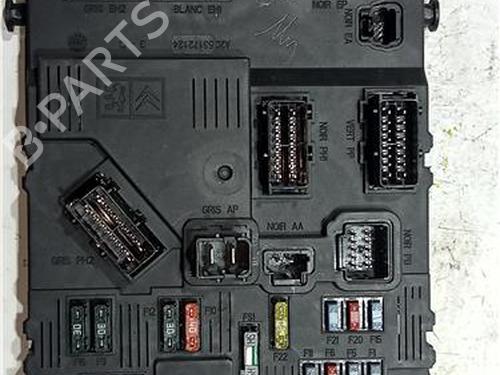 Used Fuse box CITROËN XSARA PICASSO (N68) 1.6 HDi (109 hp) 28074549