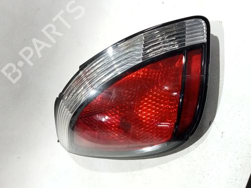 Used Left taillight KIA RIO II (JB) 1.4 16V (97 hp) 29221606