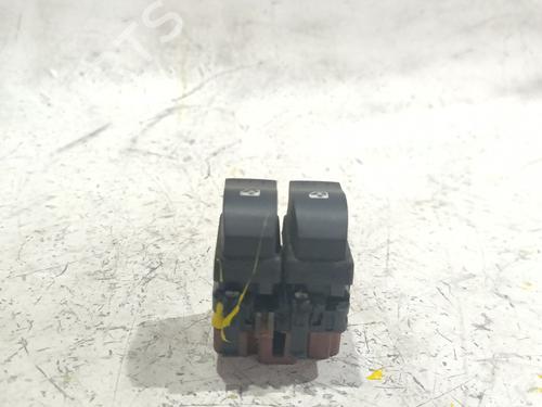 Left front window switch RENAULT MEGANE IV Saloon 1.5 dCi 110 | BP38956198I27 - Image 2