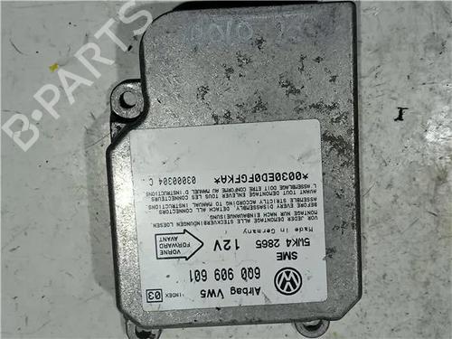 Used ECU airbags VW POLO III (6N1) 50 1.0 (50 hp) 23930530