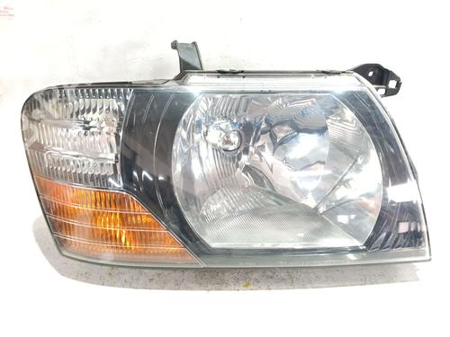 Used Right headlight Right headlight MITSUBISHI PAJERO III Canvas Top (V6_W, V7_W) 3.2 DI-D (V68W, V78W) (160 hp) 40280382 40280382
