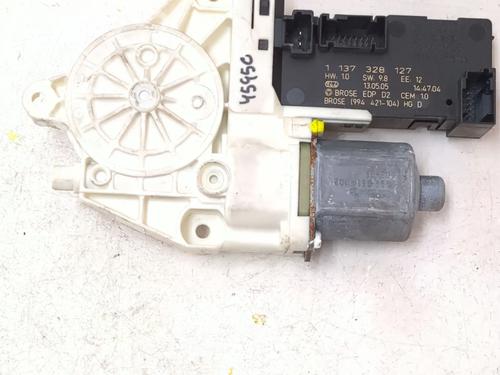 Rudehejsemotor forskærm højre PEUGEOT 407 SW (6E_, 6D_) 2.0 (136 hp) 26215529
