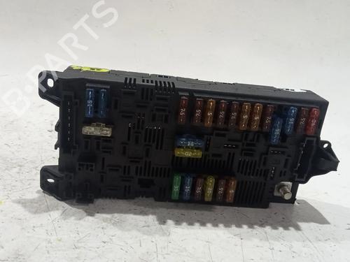 Used Fuse box MERCEDES-BENZ CLS (C219) CLS 320 CDI (219.322) (224 hp) 27338331