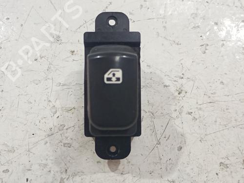 switch-kia-carens-iii-mpv-un-2006-2007-2008-2009-2010-2011-2012-2013-36767017 main image