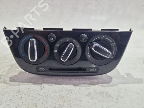 Klimabedienteil für MITSUBISHI MIRAGE / SPACE STAR VI Hatchback (A0_A) 1.2 (A03A) (80 hp) 32668931