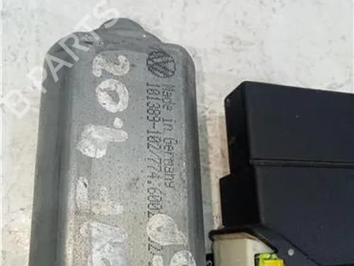 Rudehejsemotor bagstkærm venstre VW GOLF IV (1J1) 1.4 16V | BP23912195E23 