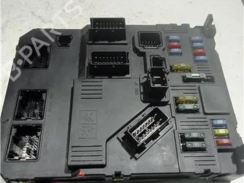 Used Fuse box PEUGEOT 407 (6D_) 2.0 HDi 135 (6DRHRH, 6DRHRE, 6DRHRG, 6DRHRJ) (136 hp) 24968168