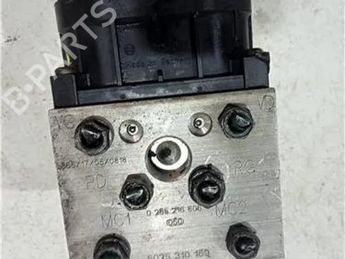 Used ABS pump RENAULT ESPACE III (JE0_) 2.2 12V TD (JE0E, JE0H, JE0P) (113 hp) 23930319