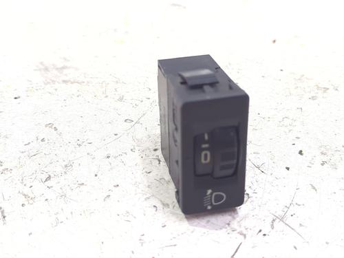 Used Headlight adjuster motor Headlight adjuster motor PEUGEOT 3008 I MPV (0U_) 1.6 VTi (120 hp) 39648273 39648273