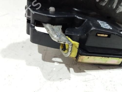 Front left lock TOYOTA AVENSIS Saloon (_T25_) 2.2 D-CAT (ADT251_, ADT251R) | BP27273731C98 