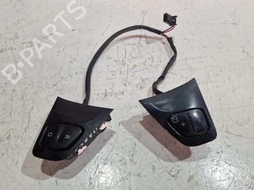 Comandos do volante Comandos do volante RENAULT CAPTUR I (J5_, H5_) 1.5 dCi 110 (110 hp) 34622064 34622064
