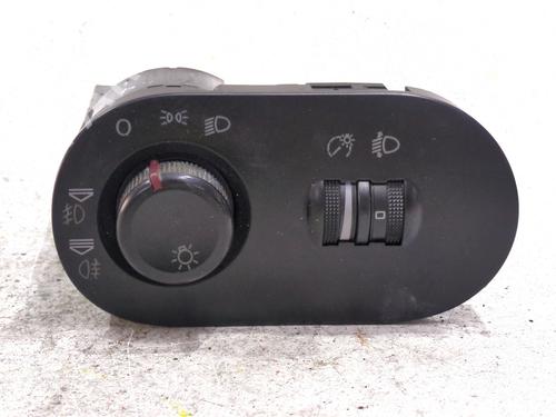 Used Headlight switch Headlight switch SEAT IBIZA III (6L1) 1.9 TDI (100 hp) 34116540 34116540