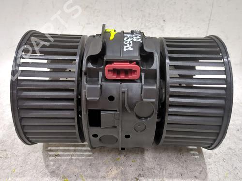 Heater blower motor RENAULT MEGANE III Hatchback (BZ0/1_, B3_) 1.5 dCi | BP29063968M62 
