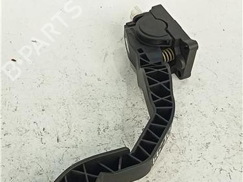 Used Pedal PEUGEOT 206 Hatchback (2A/C) 1.4 HDi eco 70 (68 hp) 23910373