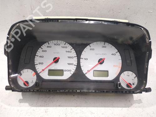 Used Instrument cluster Instrument cluster 31871306 31871306