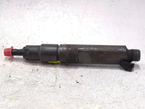 Injecteur AUDI A3 (8L1) 1.9 TDI (110 hp) 28010660