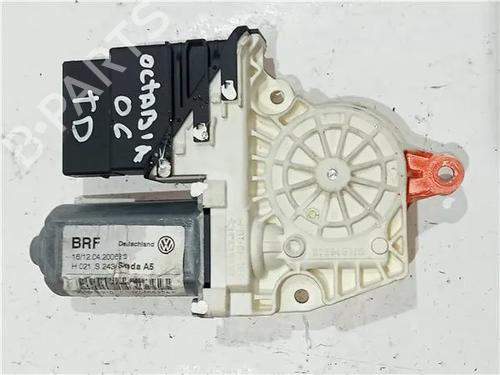 Rudehejsemotor bagstkærm højre SKODA OCTAVIA II (1Z3) 2.0 TDI (140 hp) 23919203