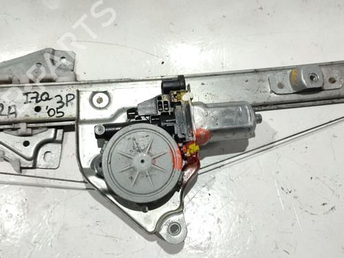 Front left window mechanism SUZUKI GRAND VITARA II (JT, TE, TD) 1.9 DDiS All-wheel Drive (JT419, TD44, JB419WD, JB419XD,... | BP32019048C22 - Image 3