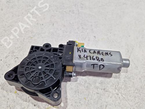 Right rear window motor KIA CARENS III MPV (UN) 2.0 CRDi 115 | BP29519004E22 