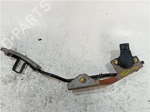 Used Pedal NISSAN X-TRAIL I (T30) 2.2 dCi 4x4 (136 hp) 23909894