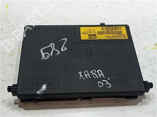 Used Fuse box CITROËN XSARA (N1) 1.9 TD (90 hp) 24967627