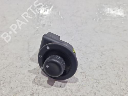 Used Mirror switch Mirror switch RENAULT MEGANE II (BM0/1_, CM0/1_) 1.9 dCi (BM0G, CM0G) (120 hp) 33618795 33618795