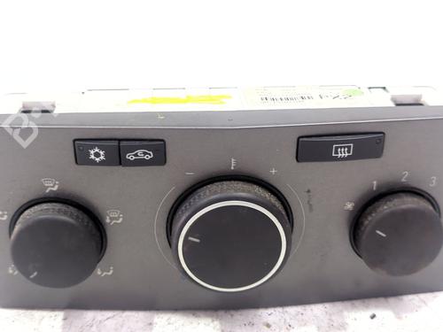 Used Climate control Climate control 39049513 39049513