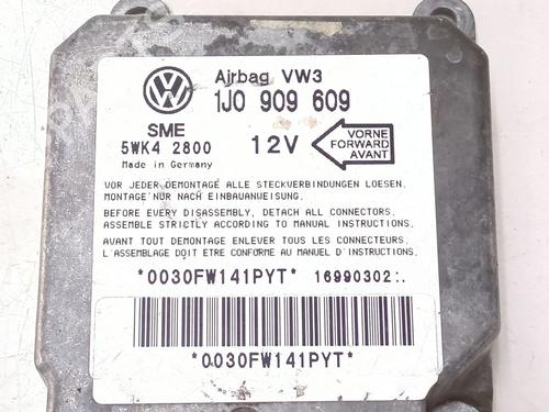 Airbag module VW GOLF IV (1J1) 1.8 T (150 hp) 25832993