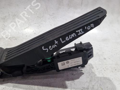 pedal-seat-leon-1p1-2005-2006-2007-2008-2009-2010-2011-2012-2013-33319945 main image