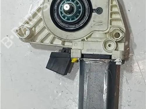 Left front window motor MERCEDES-BENZ A-CLASS (W169) A 180 CDI (169.007, 169.307) | BP23915933E21 