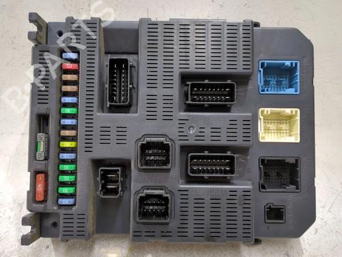 Used Fuse box CITROËN C4 I (LC_) 1.6 HDi (109 hp) 29221430