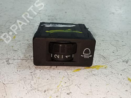 Used Headlight adjuster motor Headlight adjuster motor PEUGEOT PARTNER Tepee 1.6 HDi / BlueHDi 75 (75 hp) 36519815 36519815