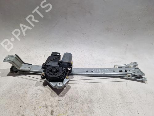 Rudehejsemotor bagstkærm venstre MERCEDES-BENZ E-CLASS (W124) E 300 D (124.131) (136 hp) 29388449