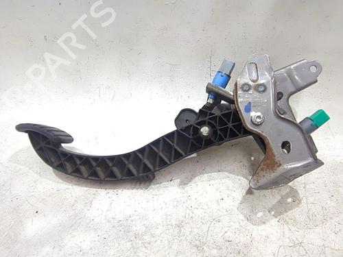 Used Pedal RENAULT SCÉNIC II (JM0/1_) 1.9 dCi (JM0G, JM12, JM1G, JM2C) (120 hp) 28621754