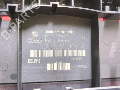 Fuse box VW GOLF V (1K1) 1.9 TDI | BP32744926E1  - Image 5